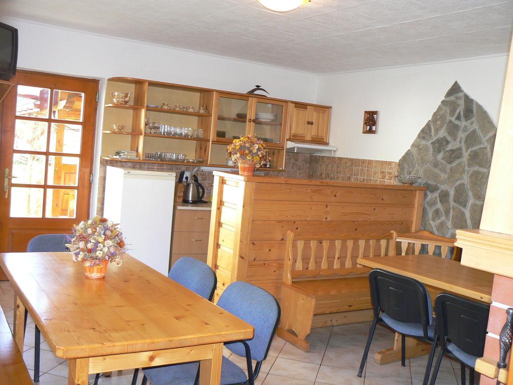 Guest House Pieninka Lesnica Esterno foto